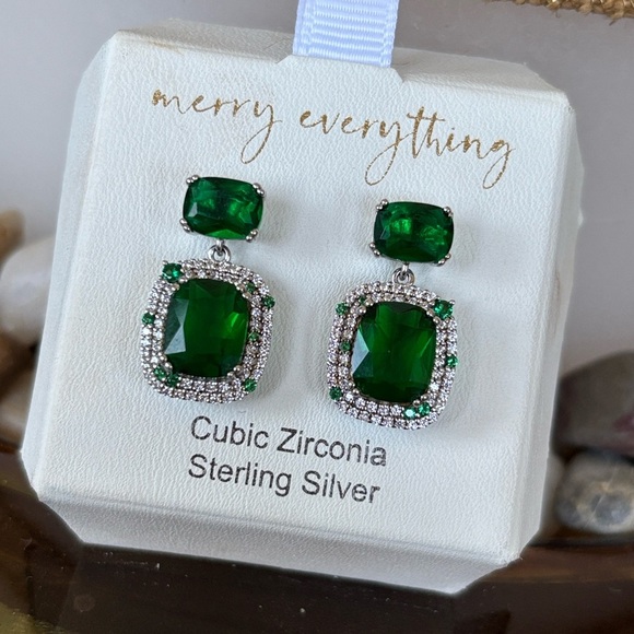 Rachel Zoe Sterling Silver CZ Emerald Green Baguette Drop Earrings Christmas - Picture 12 of 12